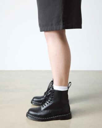 1460 Botas con cordones de Smooth Leather con costuras blancas