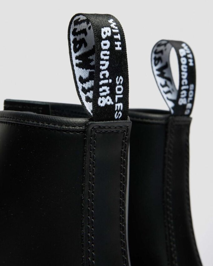 1460 Botas con cordones de Smooth Leather con costuras blancas 1460 Botas con cordones de Smooth Leather con costuras blancas