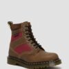 1460 Botas con cordones y paneles acolchados fabricadas en Inglaterra 1460 Botas con cordones y paneles acolchados fabricadas en Inglaterra