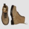 1460 Fabricadas en Inglaterra Botas con cordones de ante repujado 1460 Fabricadas en Inglaterra Botas con cordones de ante repujado