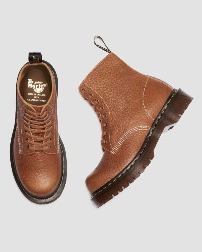 1460 Fabricadas en Inglaterra Botas con puntera reforzada y piel repujada Soft Boa 1460 Fabricadas en Inglaterra Botas con puntera reforzada y piel repujada Soft Boa
