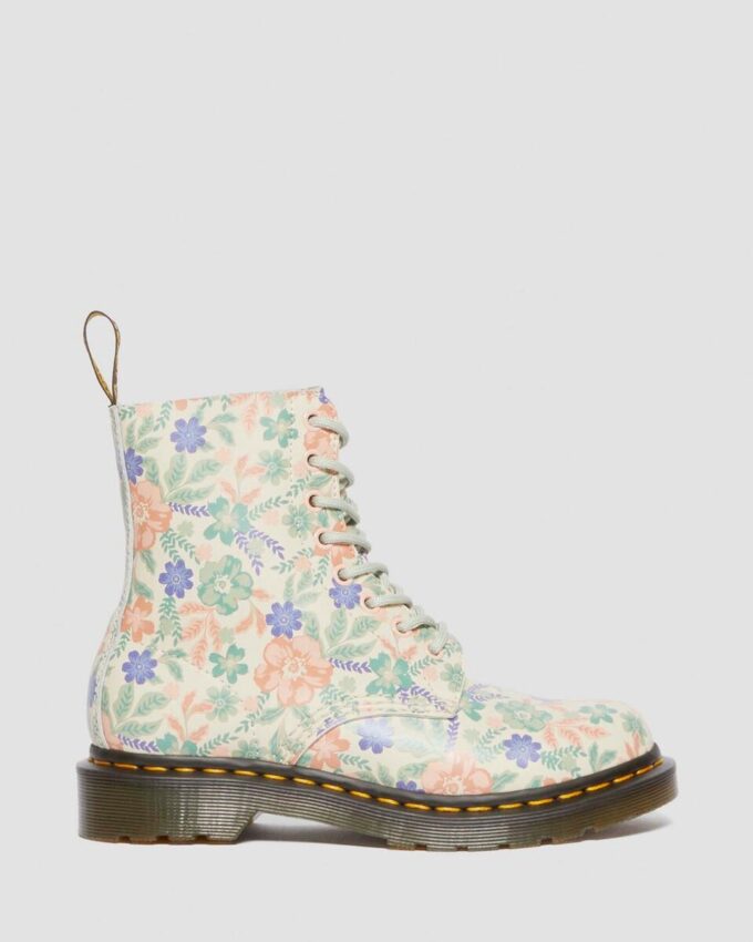 1460 Vonda Botas de cuero reciclado con estampado floral 1460 Vonda Botas de cuero reciclado con estampado floral