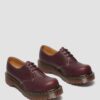 1461 Fabricado en Inglaterra Zapatos con puntera redondeada y piel repujada Soft Boa 1461 Fabricado en Inglaterra Zapatos con puntera redondeada y piel repujada Soft Boa