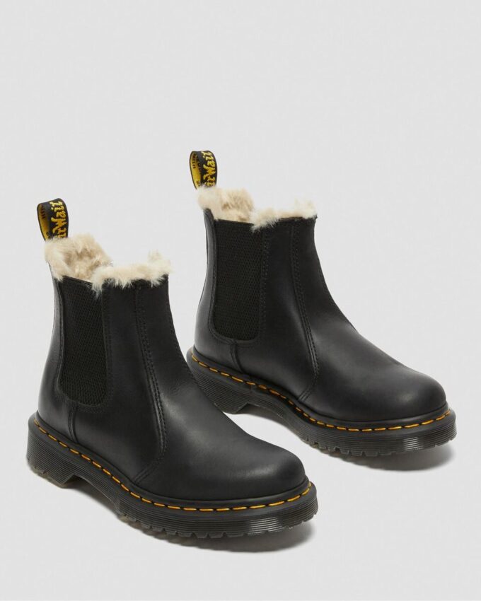 2976 Chelsea Boot con forro de piel sintética para mujer