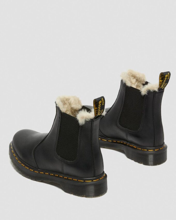 2976 Chelsea Boot con forro de piel sintética para mujer