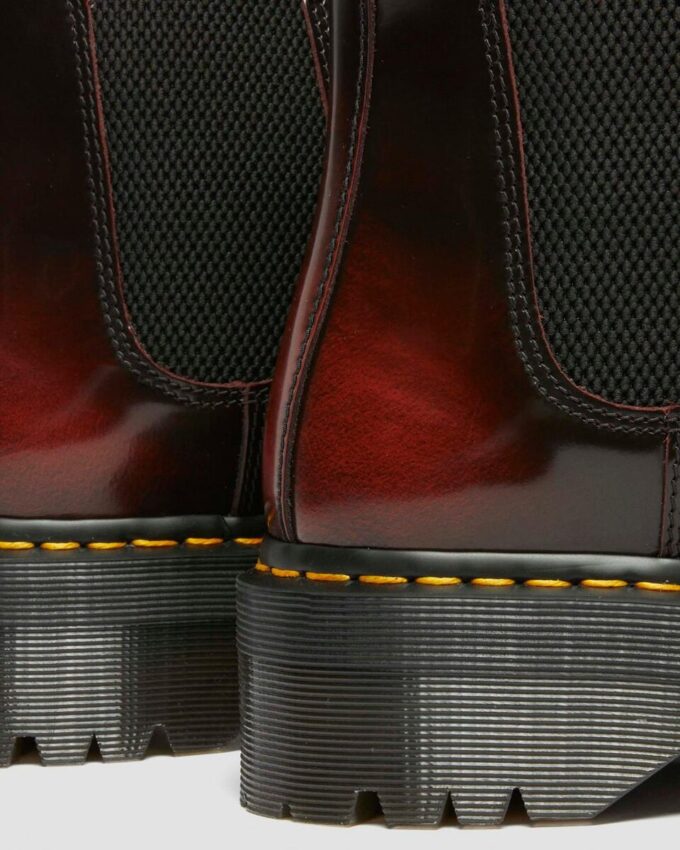2976 Chelsea Boot con plataforma de Arcadia Leather