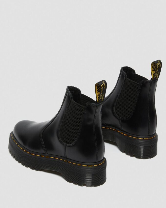 2976 Smooth Leather Platform Chelsea Boot