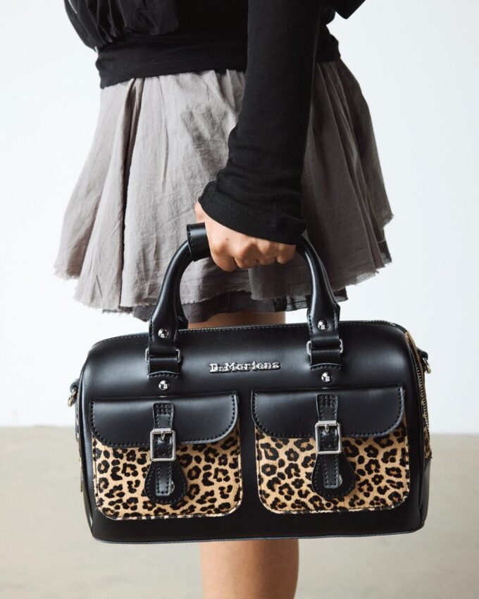 Bolso con asa superior estampado de leopardo Hair On Bolso con asa superior estampado de leopardo Hair On