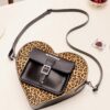 Bolso corazón Mochila de piel leopardo Kiev Bolso corazón Mochila de piel leopardo Kiev