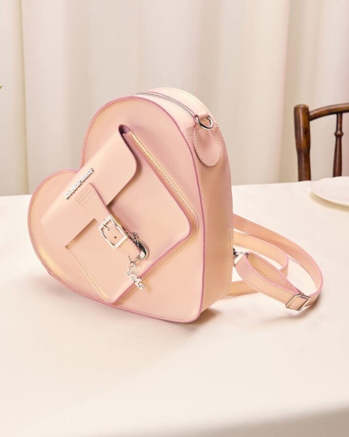 Bolso corazón Mochila de piel metalizada Bolso corazón Mochila de piel metalizada