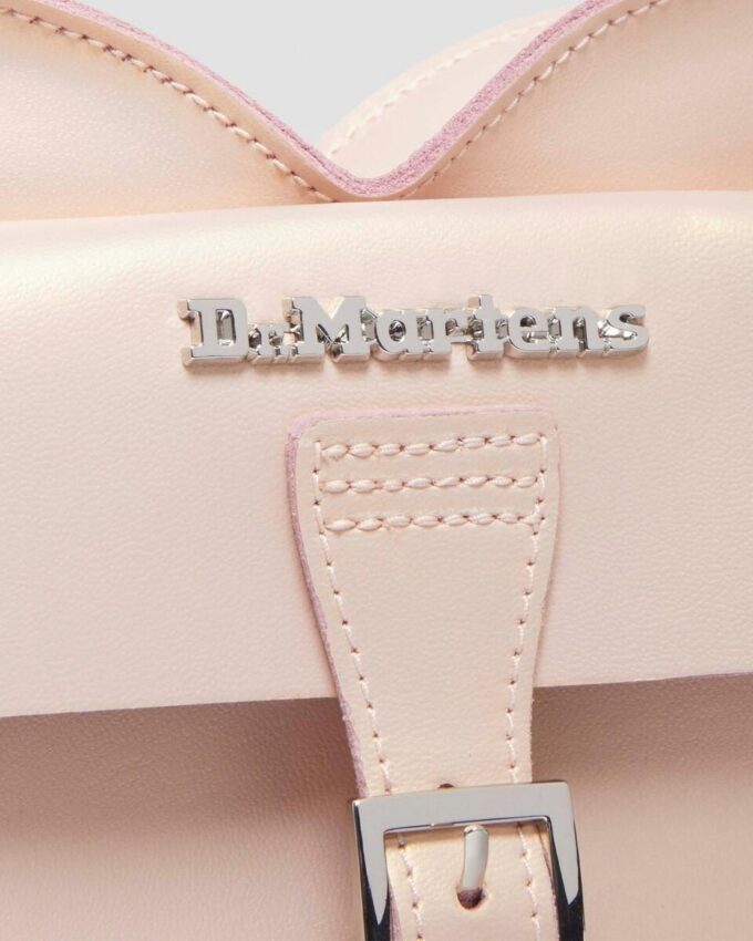 Bolso corazón Mochila de piel metalizada Bolso corazón Mochila de piel metalizada