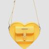 Bolso de piel Kiev con herrajes en forma de corazón