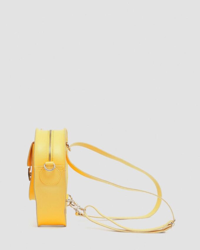 Bolso de piel Kiev con herrajes en forma de corazón