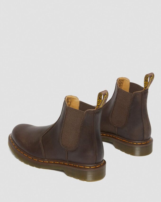 Botas Chelsea 2976 de cuero Crazy Horse con costuras amarillas Botas Chelsea 2976 de cuero Crazy Horse con costuras amarillas
