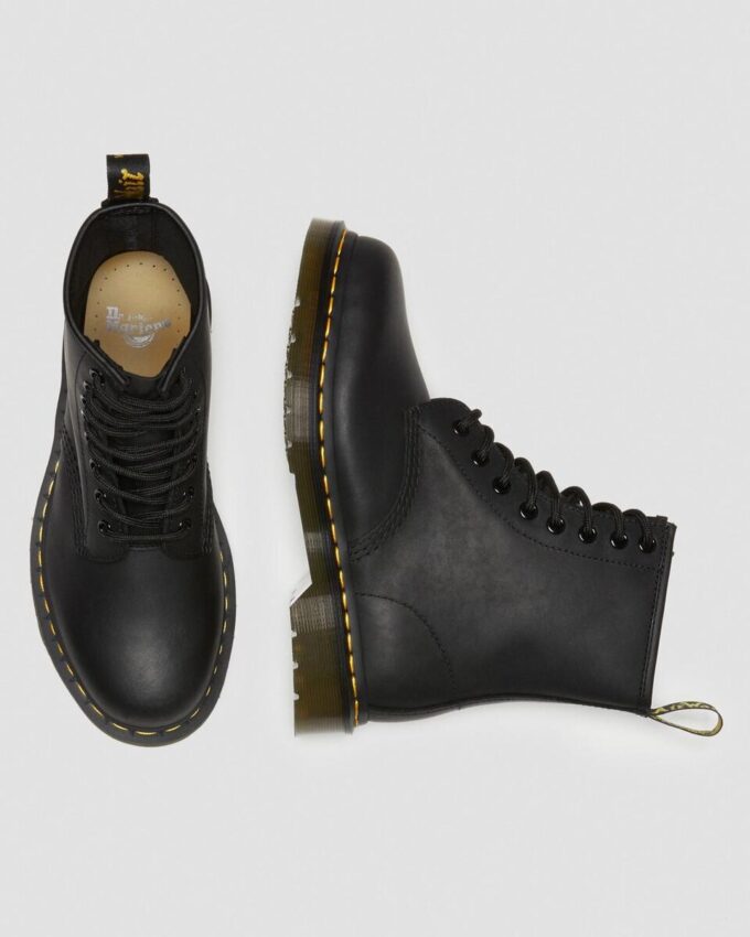 Botas con cordones 1460 de cuero engrasado Botas con cordones 1460 de cuero engrasado