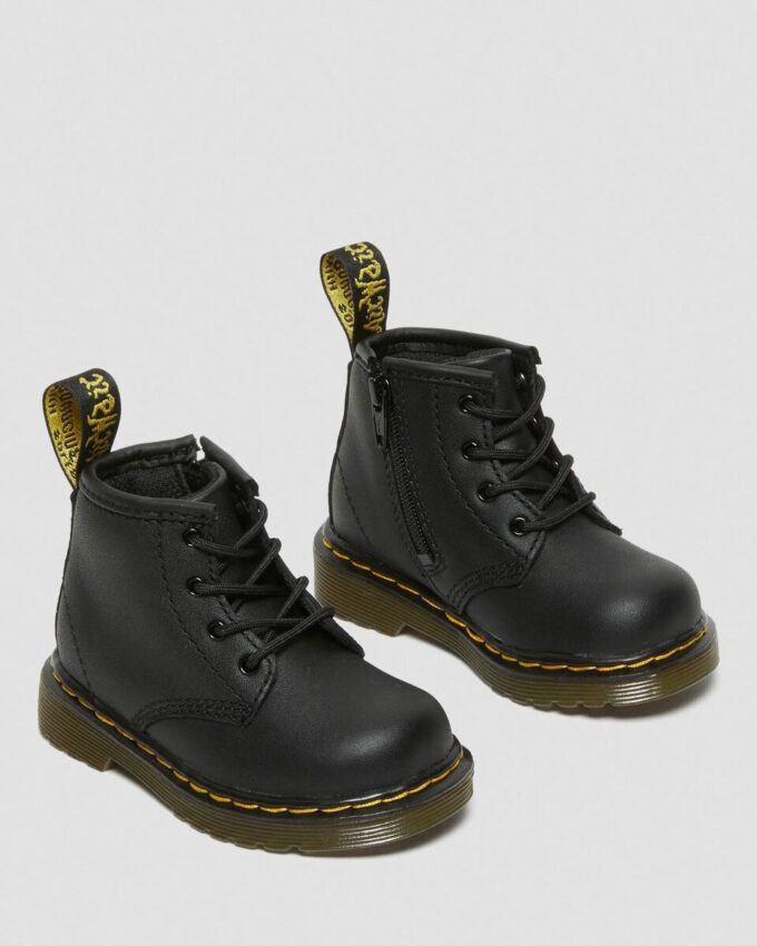 Botas infantiles 1460 Softy T de cuero con cordones Botas infantiles 1460 Softy T de cuero con cordones