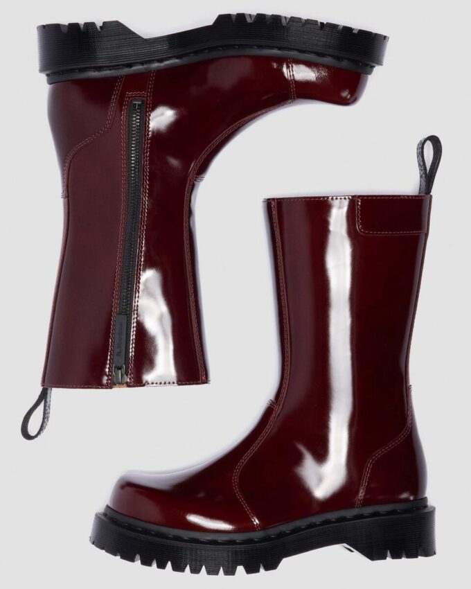 Botas Rejena de cuero lacado Botas Rejena de cuero lacado
