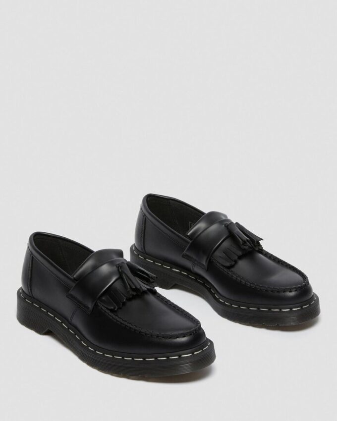 Mocasines Adrian de Smooth Leather con costura blanca Mocasines Adrian de Smooth Leather con costura blanca