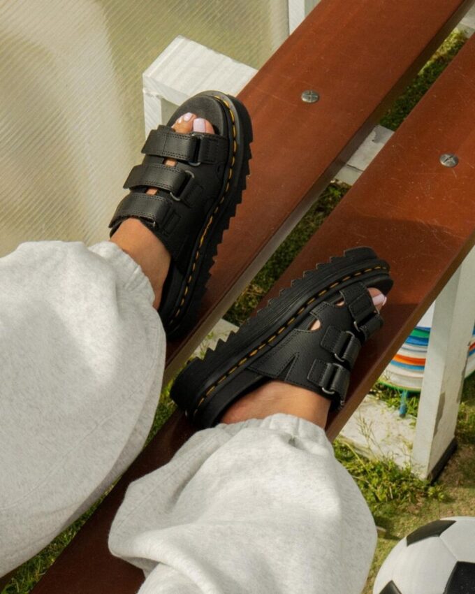 Sandalias Raine Slide Athena de piel