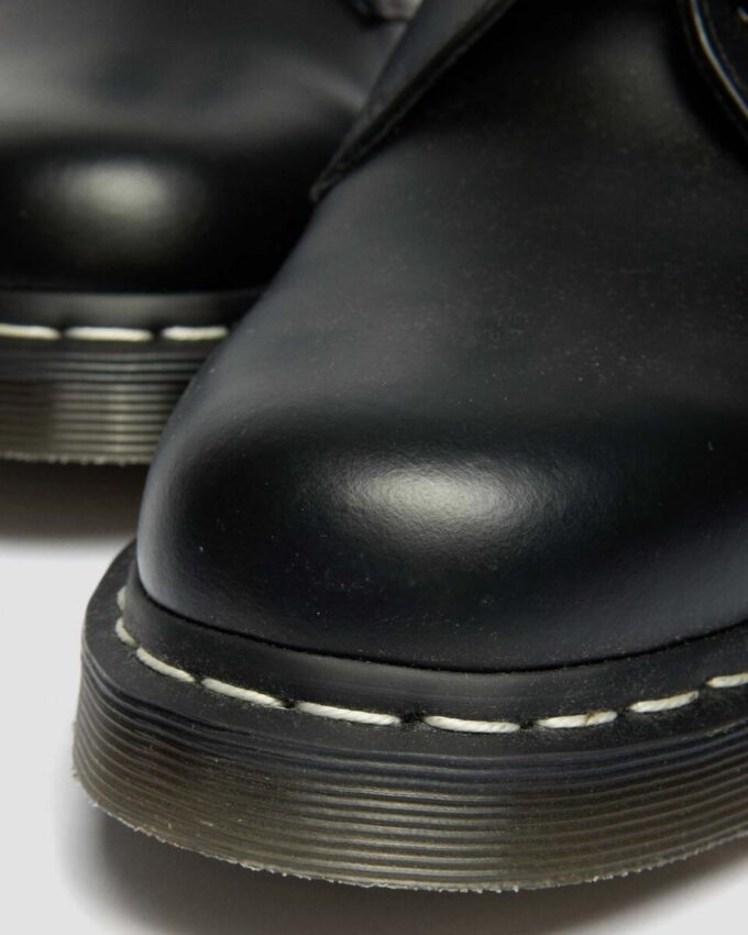 Zapatos con cordones de Smooth Leather y costura blanca 1461 Zapatos con cordones de Smooth Leather y costura blanca 1461