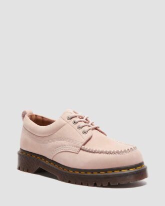 Zapatos Lowell de piel suave con puntera mocasín