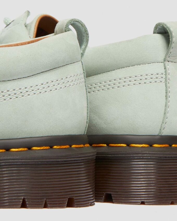 Zapatos Lowell de piel suave con puntera mocasín Zapatos Lowell de piel suave con puntera mocasín