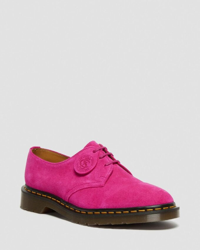 Zapatos Oxford de ante Buck 1461 fabricados en Inglaterra Zapatos Oxford de ante Buck 1461 fabricados en Inglaterra