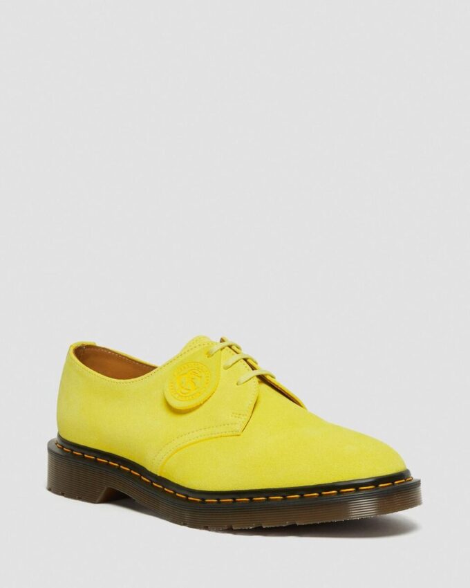 Zapatos Oxford de ante Buck 1461 fabricados en Inglaterra Zapatos Oxford de ante Buck 1461 fabricados en Inglaterra