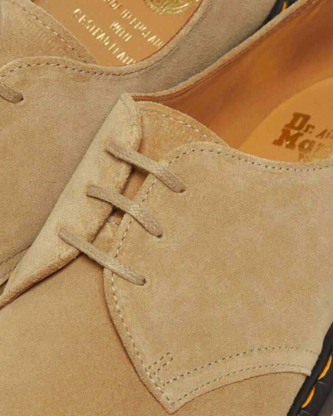 Zapatos Oxford de ante Buck 1461 fabricados en Inglaterra Zapatos Oxford de ante Buck 1461 fabricados en Inglaterra
