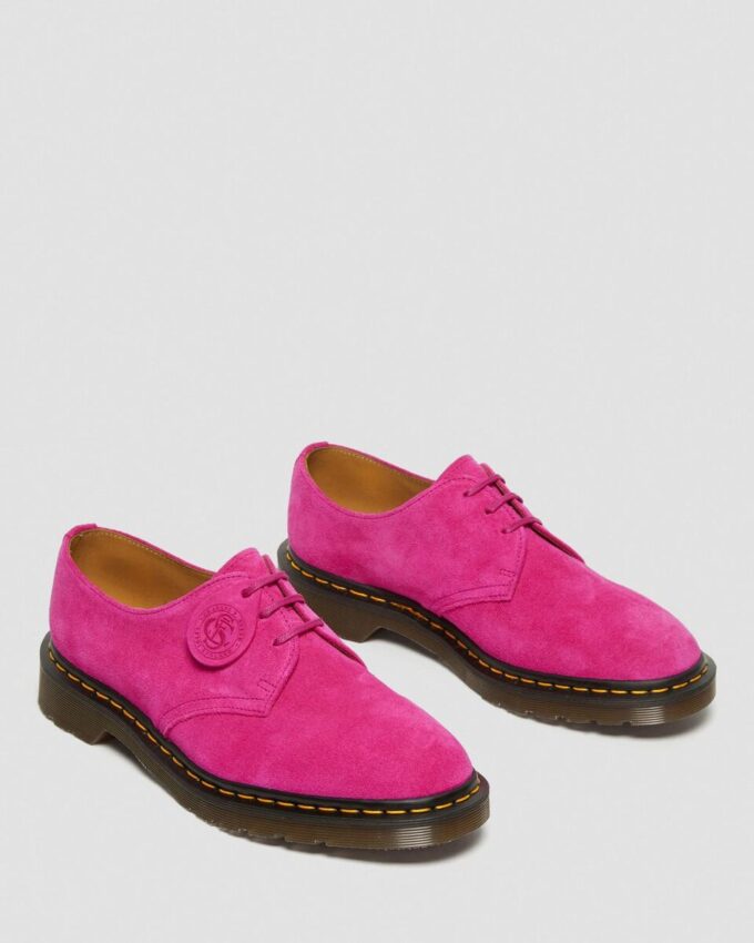 Zapatos Oxford de ante Buck 1461 fabricados en Inglaterra Zapatos Oxford de ante Buck 1461 fabricados en Inglaterra