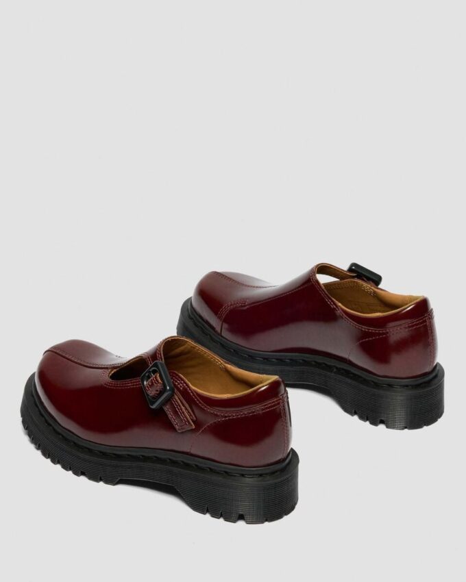 Zapatos Rejena Mary Jane de cuero lacado Zapatos Rejena Mary Jane de cuero lacado