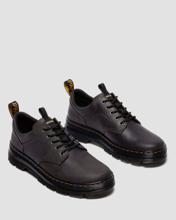 Zapatos utilitarios de cuero Reeder Zapatos utilitarios de cuero Reeder